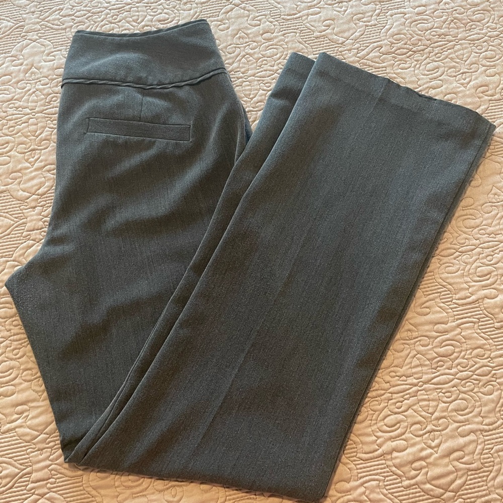 Elle Gray Women's Trousers